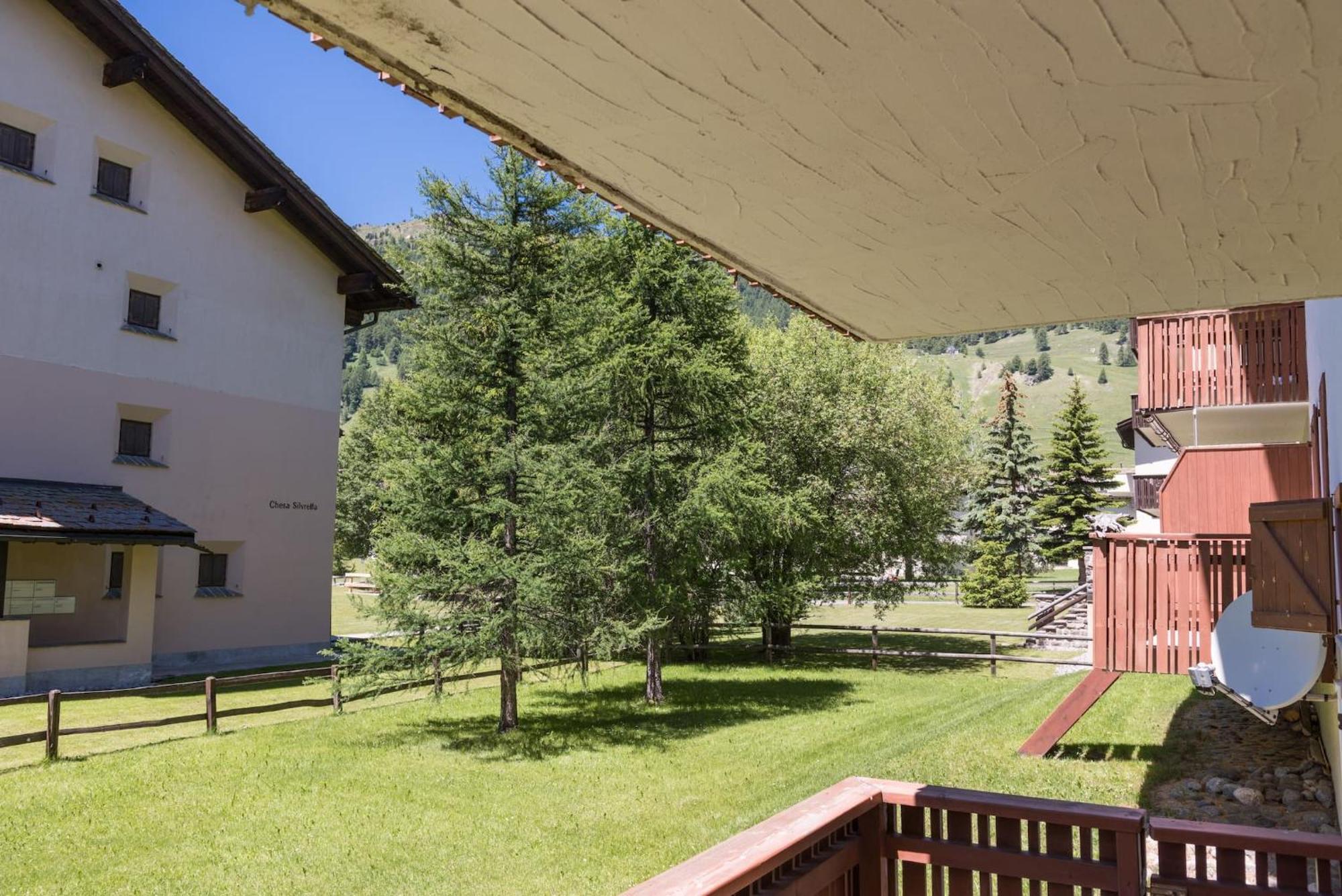 Ferienwohnung Chesa La Giunfra - Celerina Celerina/Schlarigna Exterior foto